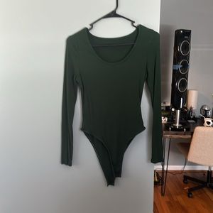 forest green scoop neck body suit